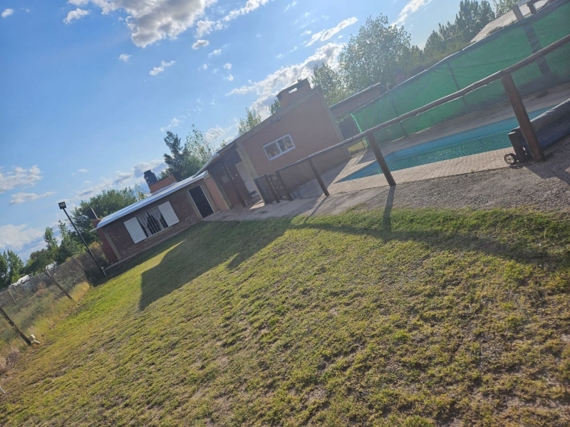 CASA EN BARRIO PUERTA DEL SOL - CARRIZAL