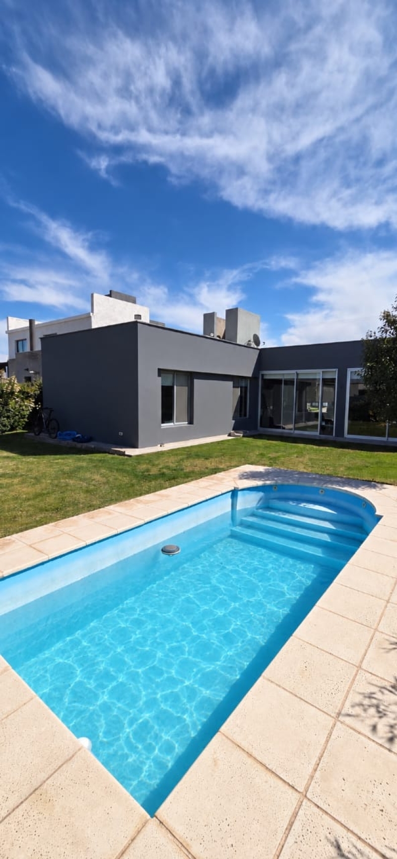 CASA EN VENTA – BARRIO PRIVADO MILKAYAC 1 | LUJÁN DE CUYO