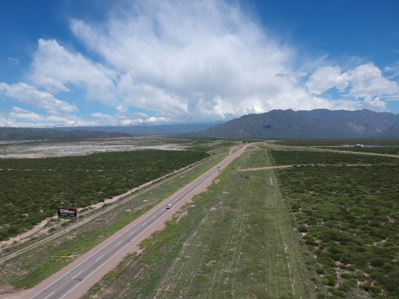 LOTE 2,3 HAS EN PERDRIEL, FRENTE SIMPLOT, RUTA 7.