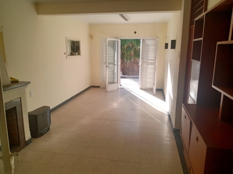 DEPARTAMENTO EN VENTA EN AV. SAN MARTIN DE GODOY CRUZ