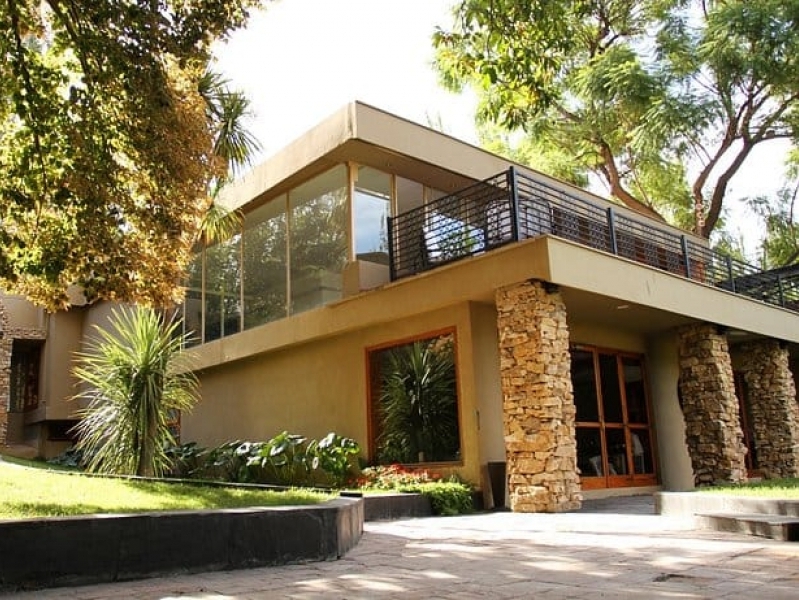HOTEL BOUTIQUE EN CHACRAS DE CORIA